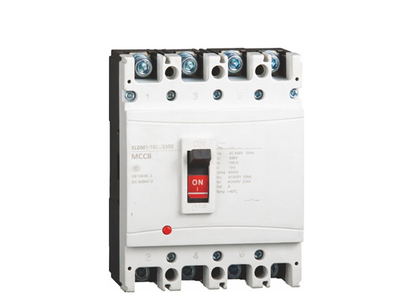 XLCM1塑料外壳式断路器